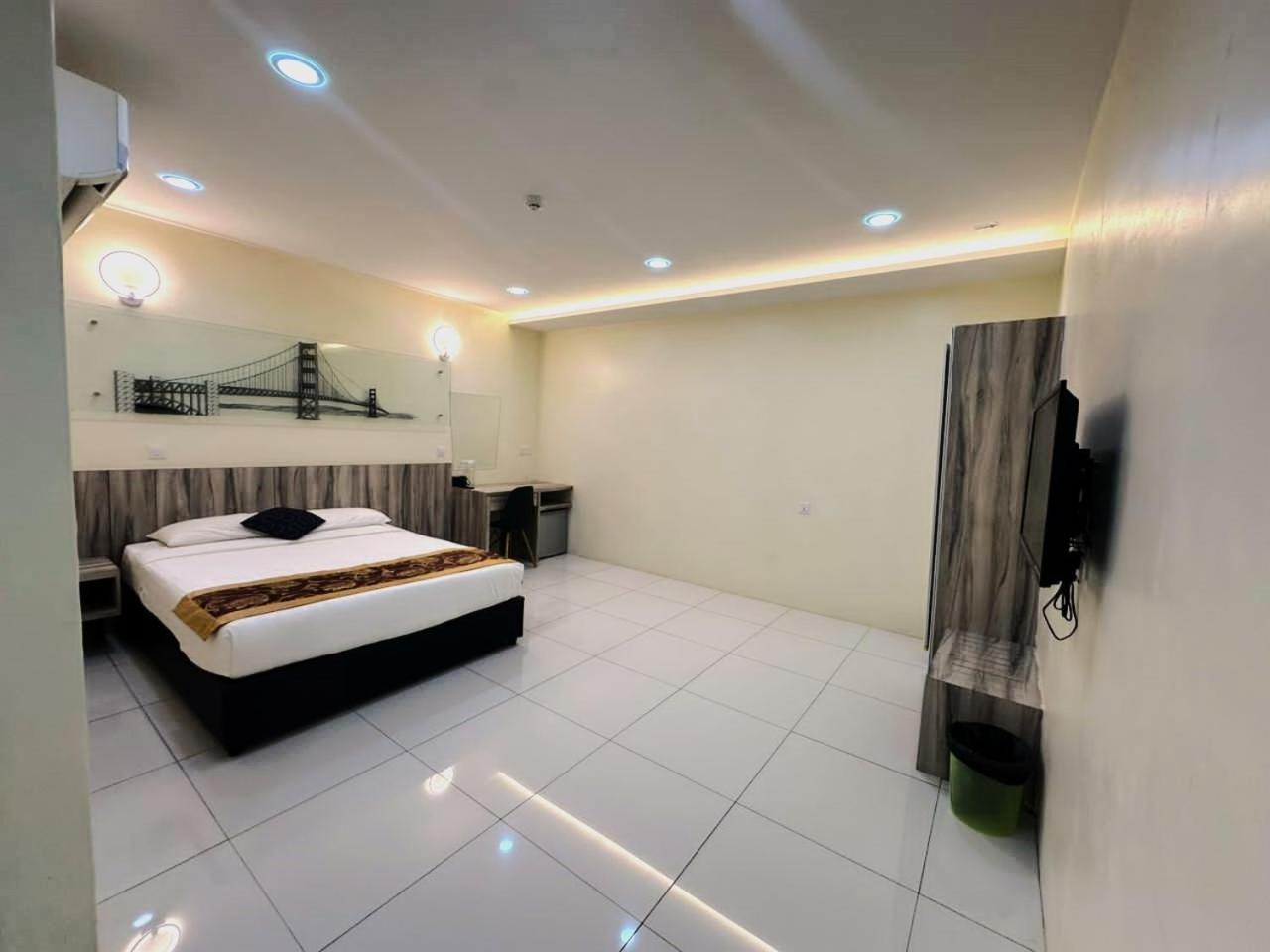 Hotel Avatel 3*